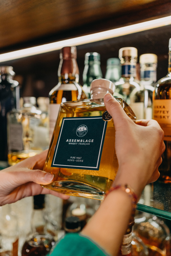 Whisky ASSEMBLAGE, Hors-Série, Pure Malt, affiné en ex-fût de Cognac et en ex-fût de Cabernet-Franc