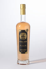 Charger l&#39;image dans la galerie, Vodka Nadé | Millésime 2021 | Vieillie en fût de Montagne-St-Emilion
